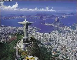 Quelle phrase est bien orthographie ?