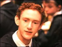 Qui annonce aux garons que Percy a une petite amie ?