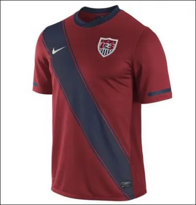 A quel club appartient ce maillot ?