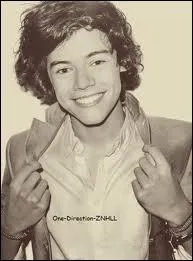 Avec qui Harry habite-t-il ?