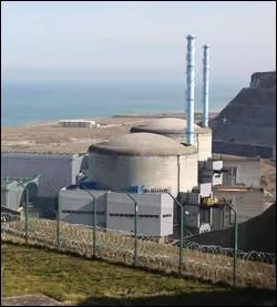 Dans quel dpartement se situe la centrale nuclaire de Penly, arrte depuis jeudi en raison d'une fuite d'eau ?