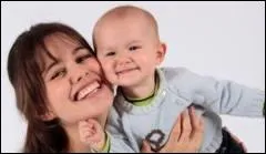 Comment s'appelle la marraine du bb ?