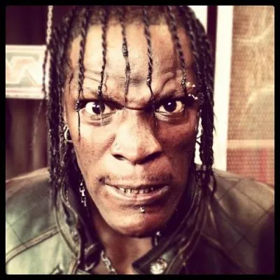 Comment R-Truth appelait-il les fans de John Cena ?