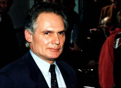 Ce dput du Pas-de-Calais est condamn pour faux tmoignage et subornation de tmoin dans l'affaire OM-VA, il s'agit de ... .