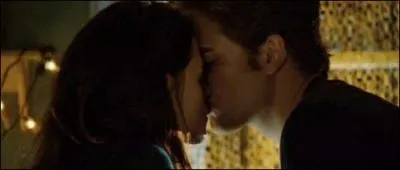A quel endroit s'embrasse Bella et Edward pour le premi�re fois ?