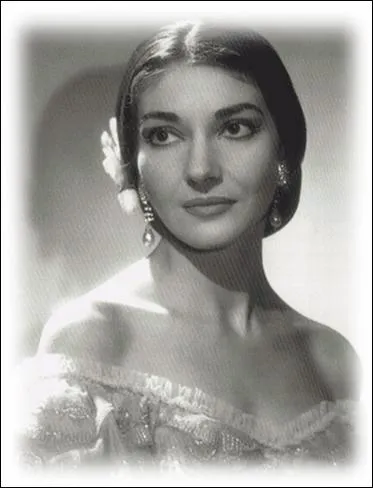 Si vous lui parlez de la guerre / Si vous lui dites libert / Elle vous montrera la pierre / O ses enfants sont enterrs.