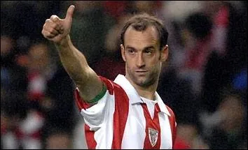 N  Elgoibar, j'ai jou la majeure partie de ma carrire  l'Athletic Bilbao o mon poste d'attaquant m'a permis de marquer de nombreux buts, je suis . .