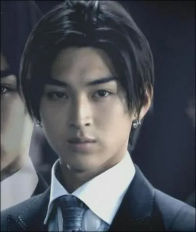 Quel acteur joue le rle de Nishikado Sojiro ?