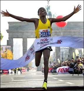 Quelle est la distance exacte du marathon, la plus longue des courses  pied aprs le 50 km marche ?