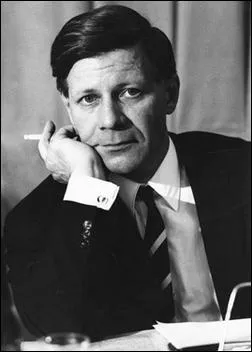 Comment s'appelle-t-il ?