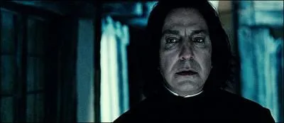 Nagini tue Severus Rogue, mais qui a donn l'ordre de le tuer ?