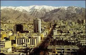 35° 41' N ... 51° 25' E