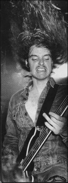 Quelle est la date de naissance de Cliff Burton ?