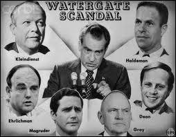 C'est en 1974 que le prsident amricain Nixon a d dmissionner suite au  Scandale du Watergate  rvl par un journal. Lequel ?
