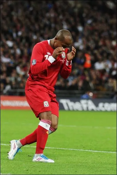 L'ge de Earnshaw est :