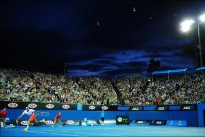 Quel tennisman franais dispute ici le premier tour de l'US Open  Melbourne ?