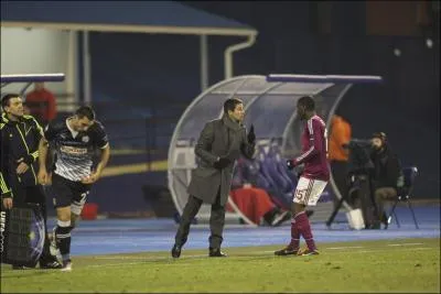 Lyon joue sa qualification pour les huitimes de finale de Ligue des Champions le 7 dcembre 2011, s'impose 7-1 et se qualifie. Contre quel club Lyon a-t-il ralis cet exploit ?