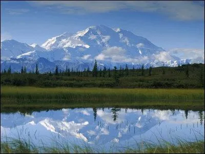 Dans quel Etat d'Amrique du Nord (Canada et Etats-Unis) se situe le Mont Mc Kinley, avec ses 6193m ?