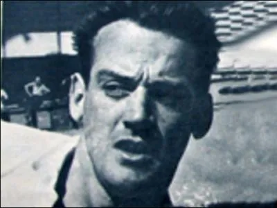 Qui est le meilleur buteur de toute l'histoire de l'OM ?