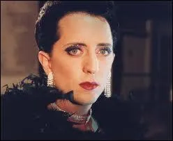 Dans quelle comédie Gad Elmaleh joue-t-il le premier rôle avec succès ?