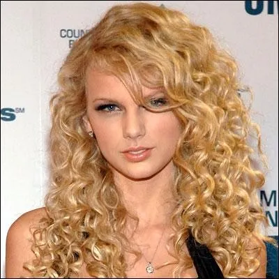 Qui est cette chanteuse ?