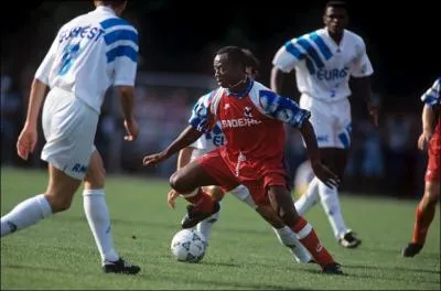Dans quel Olympique Abedi Pel a-t-il jou en premier ?