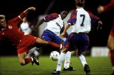 Dans quel Olympique Bruno N'Gotty a-t-il jou en premier ?