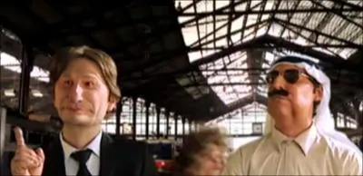 La folie des grandeurs du Prince Al-Thani, inspire  Les Guignols  de Canal+. Parodie trs russie. Mais ce prince est de quel pays ?