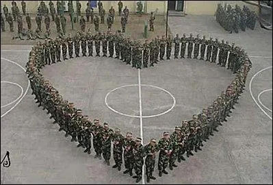 Faites ... , pas la guerre !