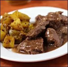 En Belgique, il n'est pas rare de voir les cuisiniers lier la sauce des carbonnades flamandes en y incorporant ...