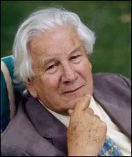 Quelle était la nationalité de Peter Ustinov ?