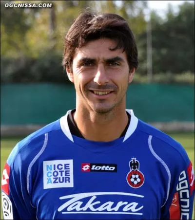 Gardien de but, n  Nice le 28 Mai 1973.