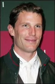 Comment s'appelle ce cavalier de CSO ?