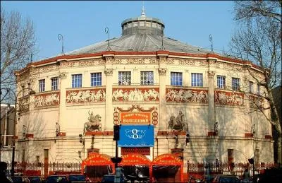 À quel grand nom du cirque appartient le Cirque d'Hiver de Paris ?