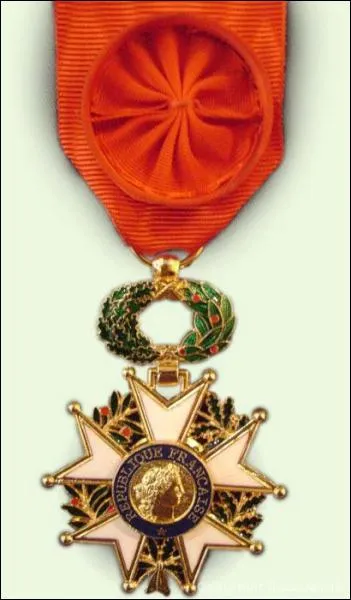 En Fvrier 2008, il reoit du prsident Sarkosy une distinction. . Laquelle ?