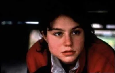 R comme Emilie Dequenne dans  ...  , qui est...