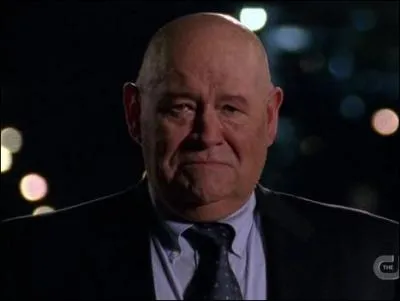 Coach des Ravens, surnomm Whitey, quel est son nom exact ?