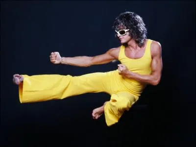 Cet artiste a dans son rpertoire ...