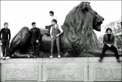 De quelle chanson sont extraites les paroles suivantes :  I can be no Superman / But for you I'll be Superhuman  ?