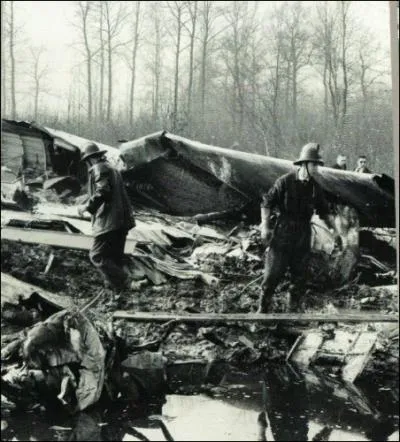 Combien y a-t-il eu de morts ? ( sur 74 passagers )