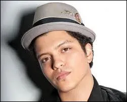 Qui est ce chanteur ?