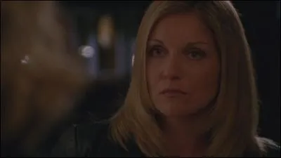 Comment s'appelle la mre biologique de Peyton ?