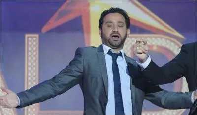 N le 23 septembre 1974. Il prsente avec toute sa bande 'Touche pas  mon poste', mission qui dcrypte le PAF sur France 4