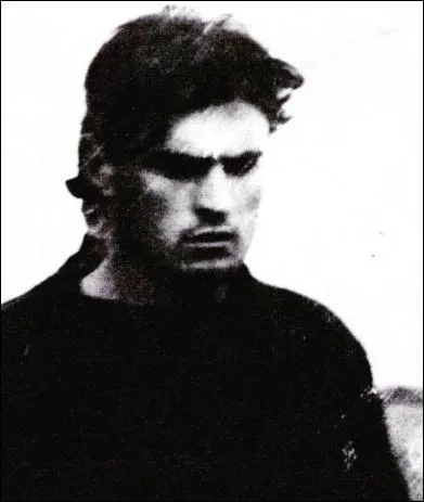 Meurtre de deux enfants et viol de l'un d'entre eux, il fut condamn  mort et excut  Amiens, en Picardie, par le bourreau Andr Obrecht en 1969 :