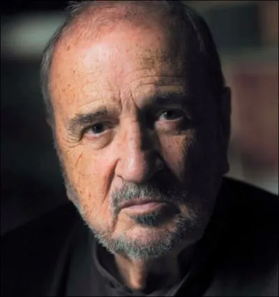 Jean-Claude Carrire est un scnariste franais. Il a  son actif plus de 60 scnarios et a mme reu en 1983, le Csar du meilleur scnario original. Pour quel film ?