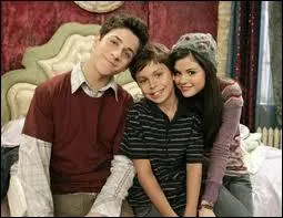 Qui des enfants est le plus jeune ?