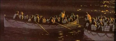 Combien de personnes furent sauves de l'eau, Rose y comprise ?