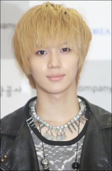 De quel instrument sait-il jouer ?