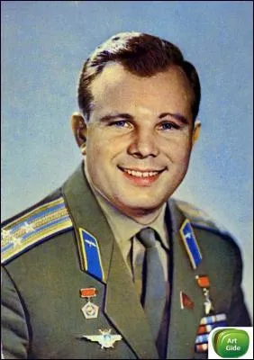 Le premier homme  avoir effectu un vol dans l'espace est :