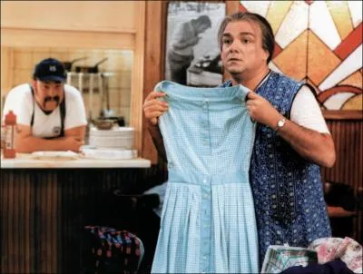 A Bruxelles on dcouvre des cadavres de jeunes femmes ensevelies derrire des tombes de collectionneurs de peintres clbres. A chacune d'elles, il manque l'avant-bras droit.